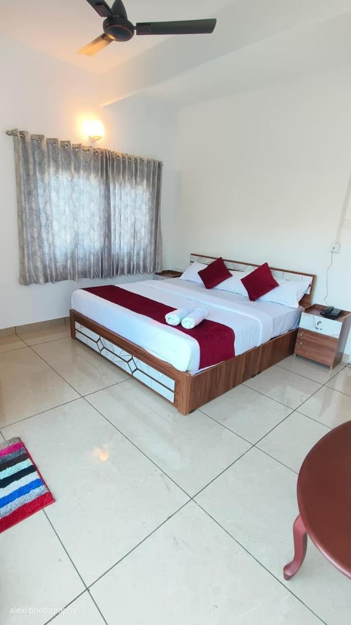 The Cloud Mountain Tourist Villa Vagamon Ngoại thất bức ảnh