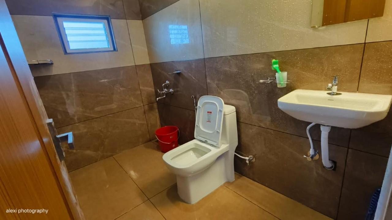 The Cloud Mountain Tourist Villa Vagamon Ngoại thất bức ảnh