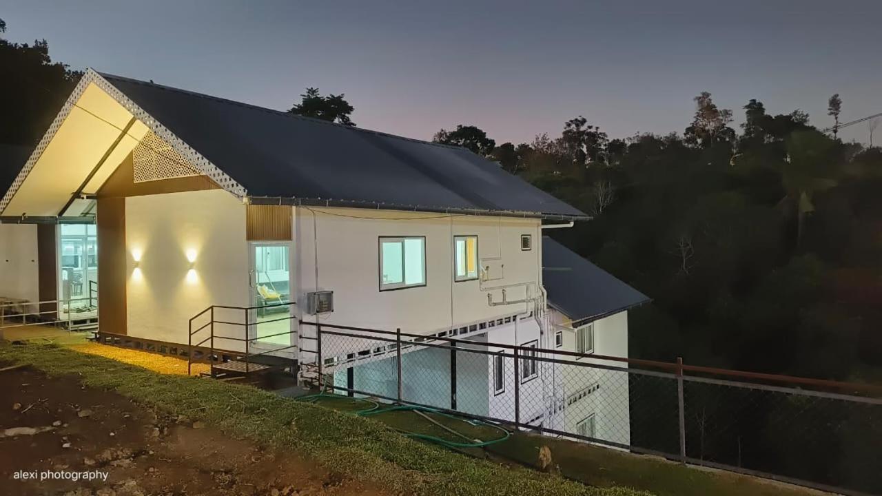The Cloud Mountain Tourist Villa Vagamon Ngoại thất bức ảnh